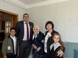 Поздравления тружеников тыла на дому – наша добрая традиция